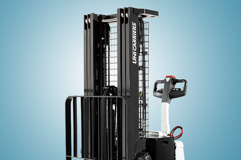 UniCarriers WSX Straddle Stacker Pallet Stacker